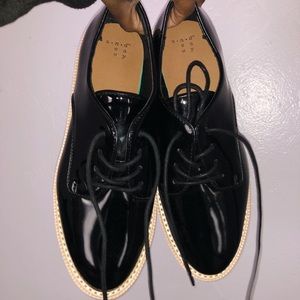 women’s oxford loafers